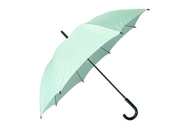 Paraguas del palillo de las mujeres verdes claras, marco a prueba de viento del paraguas sólido del palillo