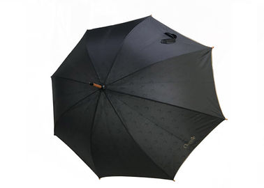 Luz simple de madera de la capa doble de la manija del paraguas negro unisex por días lluviosos