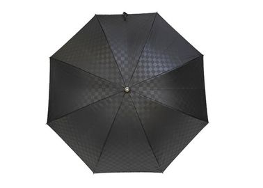 Capa ULTRAVIOLETA del paraguas compacto abierto de los niños de la mano negra dentro del eje del metal de 8m m