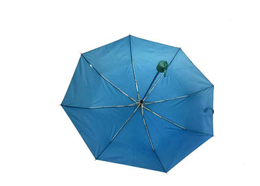 Cierre estupendo del manual de la manija de la luz J del marco metálico plegable azul del paraguas abierto