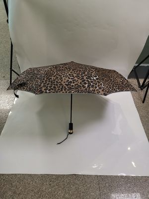 Paraguas llevado automático llevado de la manija de la linterna del paraguas del plegamiento de la antorcha
