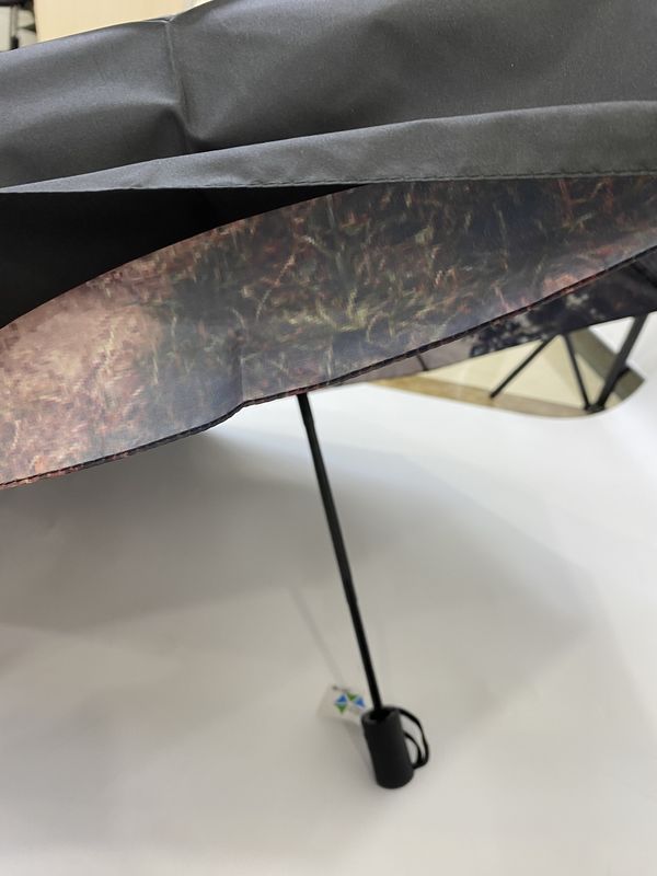 Compact Golf Umbrella with 130cm Open Diameter 705g Weight and 96cm Closed Length for Golf Tournaments